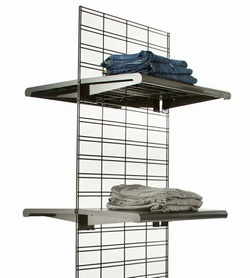 Freestanding Slatgrid Display with Shelves